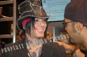 DJ Ashba - GUNS N ROSES / SIXX AM