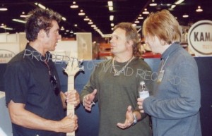 VIP area - George Lynch, Michael Anthony, Jeff Pilson